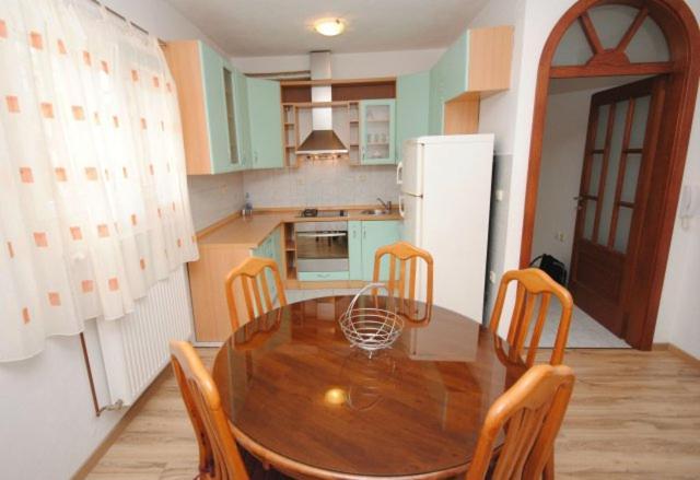 Villa Guliver Slatine Kültér fotó